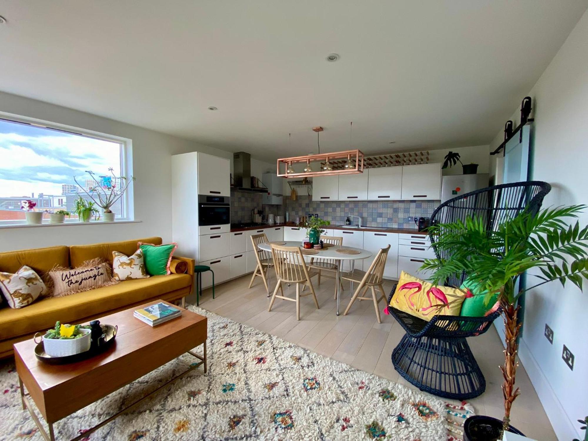 Apartament Urban Rainforeast, By Brick Lane E1, Family Friendly *