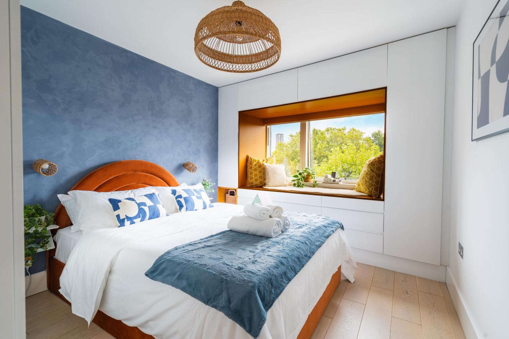 Urban Rainforeast, By Brick Lane E1, Family Friendly Apartament Londra