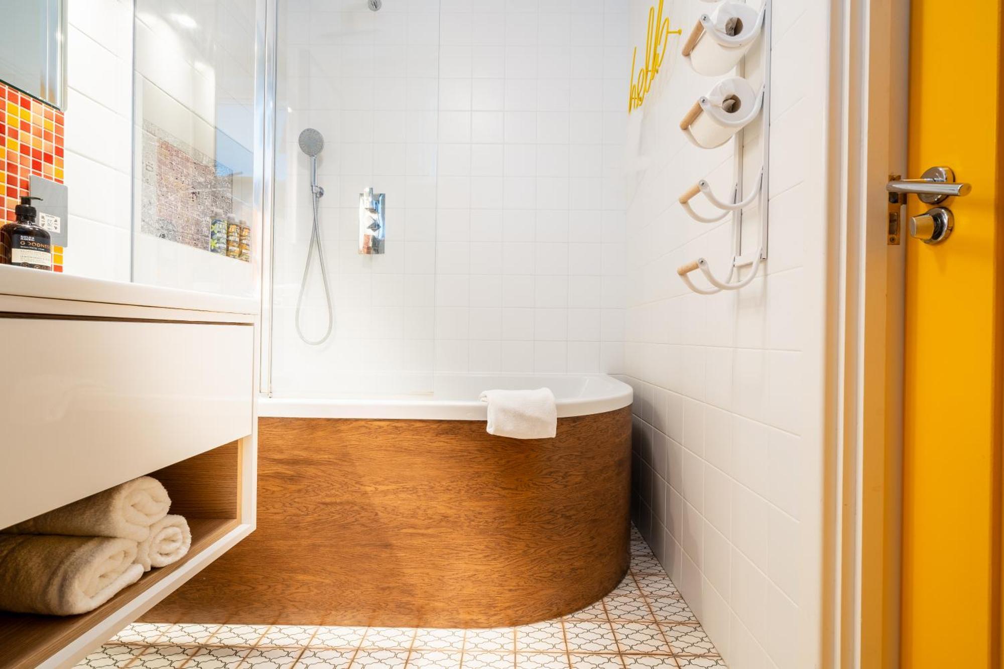 Apartament Urban Rainforeast, By Brick Lane E1, Family Friendly *